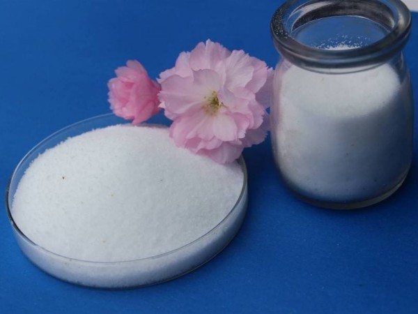 啤酒廢水有機物含量高，什么藥劑處理有助于達到排放標準？