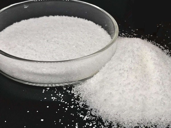 怎樣尋找合適的聚丙烯酰胺廠家？廣東聚丙烯酰胺本地報價