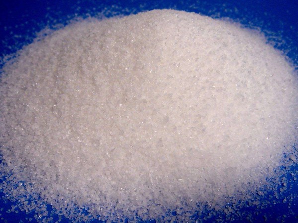 造紙污水排放量大且成分復雜，使用聚丙烯酰胺凈化處理